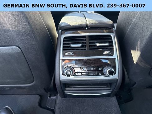 Used 2018 BMW 740i xDrive image 25