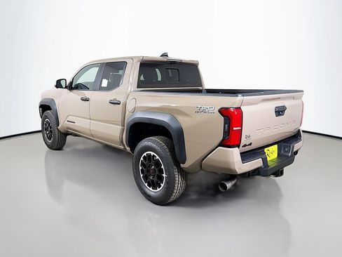 New 2026 Toyota Tacoma TRD Off-Road AWD/4WD image 7