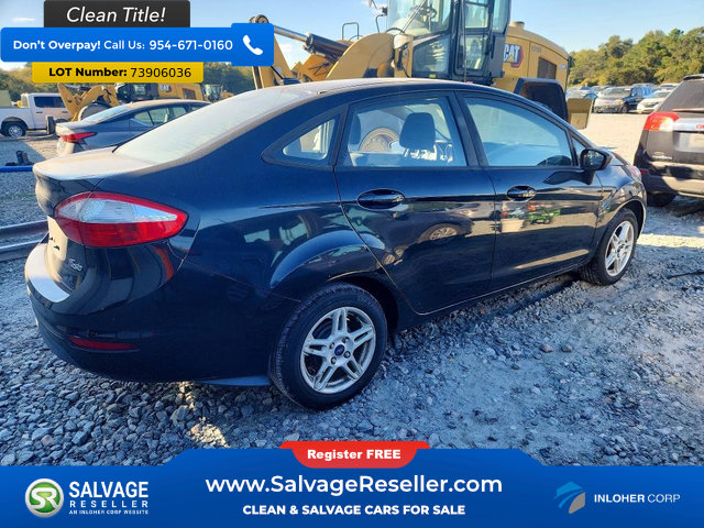 Used 2017 Ford Fiesta SE FWD image 4