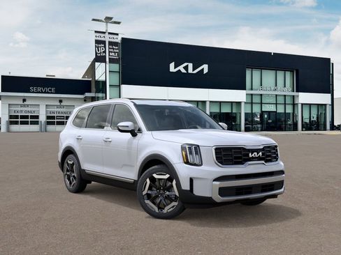 New 2025 Kia Telluride S image 9