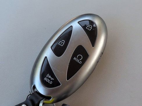 Used 2025 Hyundai Sonata SEL FWD image 27