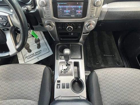 Used 2016 Toyota 4Runner SR5 RWD image 21