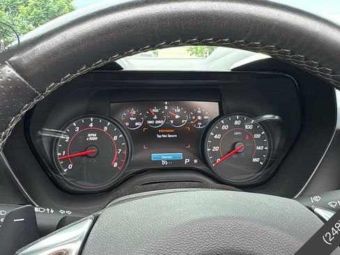 Used 2018 Chevrolet Camaro LT image 15