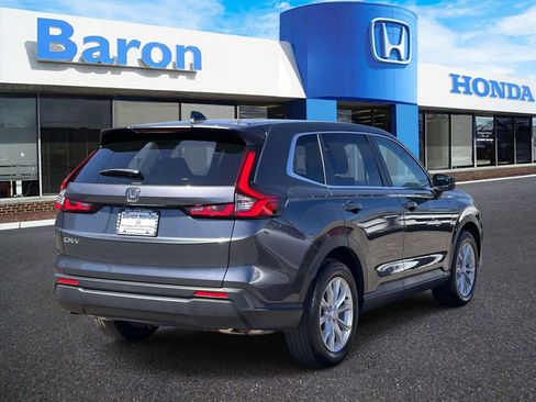 Used 2023 Honda CR-V EX image 5
