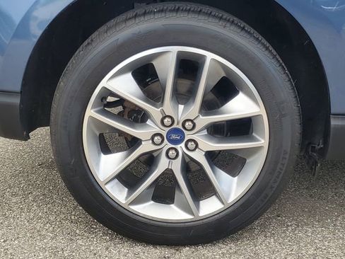 Used 2018 Ford Edge Titanium w/ Equipment Group 302A image 35