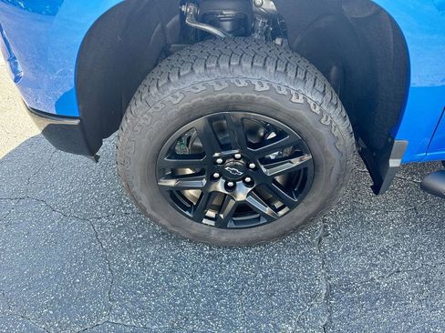 New 2025 Chevrolet Silverado 1500 LT Trail Boss w/ Convenience Package II image 12