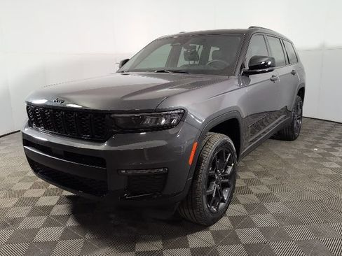 New 2025 Jeep Grand Cherokee L Limited AWD/4WD image 1