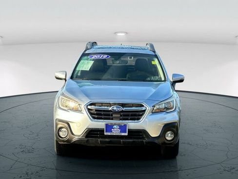 Used 2019 Subaru Outback 2.5i Premium w/ Popular Package #2 image 9