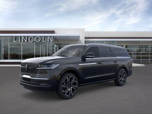 New 2026 Lincoln Navigator L Reserve AWD/4WD image 1