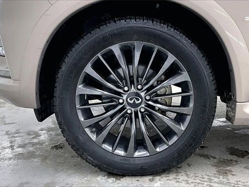 Used 2021 INFINITI QX80 Premium Select w/ All-Season Package image 10