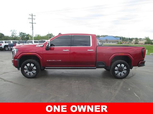 Used 2024 GMC Sierra 2500 Denali w/ Denali Reserve Package AWD/4WD image 10