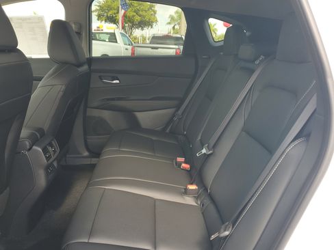 New 2026 Nissan Murano SL image 11