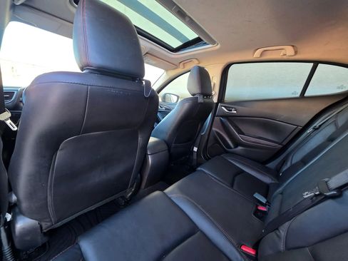 Used 2014 MAZDA MAZDA3 i Grand Touring image 12