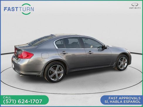 Used 2013 INFINITI G37 x w/ Premium Pkg image 8