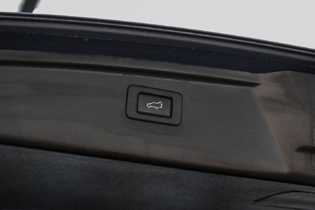 Used 2017 Subaru Outback 2.5i Limited AWD/4WD image 62