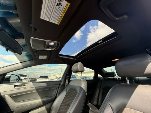 Used 2019 Hyundai Sonata Sport image 5