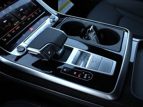 New 2026 Audi Q8 Premium Plus AWD/4WD image 17
