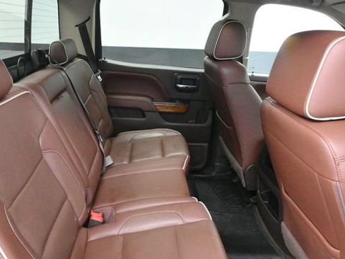 Used 2017 Chevrolet Silverado 1500 High Country AWD/4WD image 11
