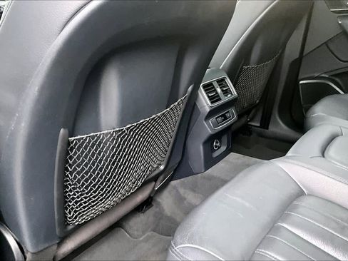 Used 2018 Audi Q5 2.0T Premium Plus w/ Premium Plus Package image 12