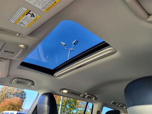 Used 2024 INFINITI QX80 Luxe image 17