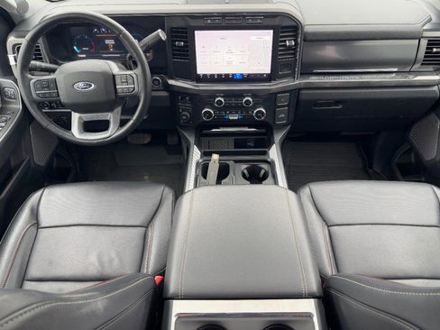 Used 2024 Ford F350 Lariat w/ Chrome Package image 11