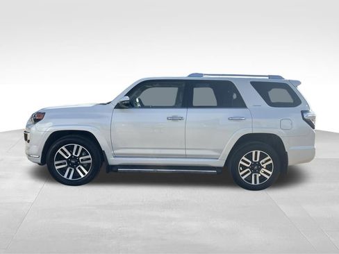 Used 2021 Toyota 4Runner Limited AWD/4WD image 4