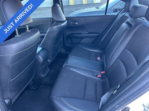 Used 2016 Honda Accord Sport image 6