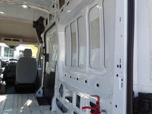 Used 2017 Ford Transit 350 148 High Roof RWD image 33