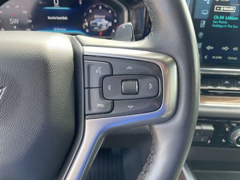 Used 2024 Chevrolet Silverado 1500 LT Trail Boss w/ Convenience Package II AWD/4WD image 17