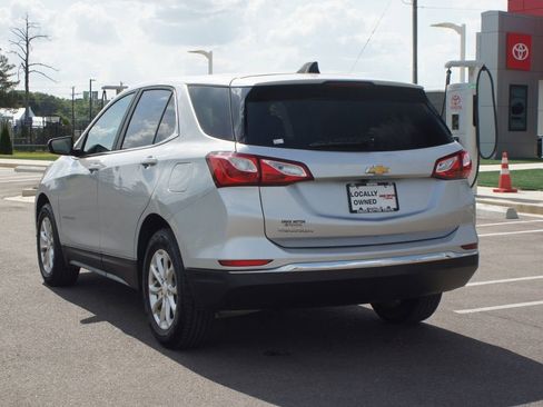 Used 2021 Chevrolet Equinox LT FWD image 11