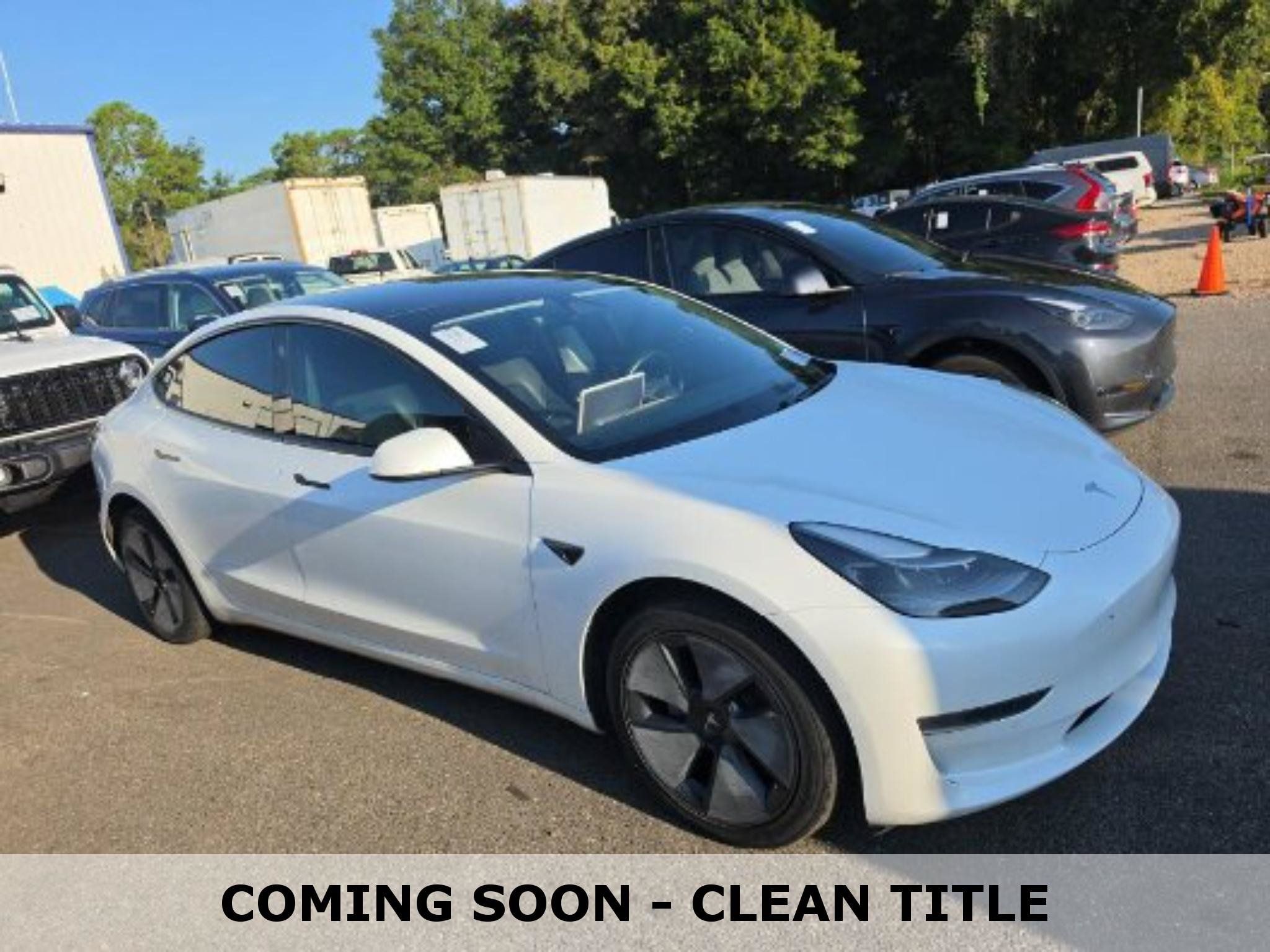 Used 2021 Tesla Model 3 Standard Range Plus RWD image 1