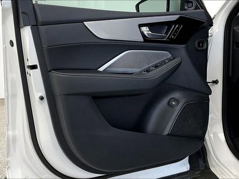 Certified 2026 Acura MDX FWD w/ Technology Package image 22