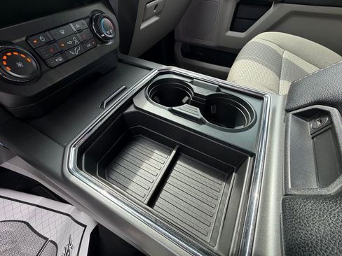 Used 2019 Ford F250 XLT w/ XLT Premium Package image 19