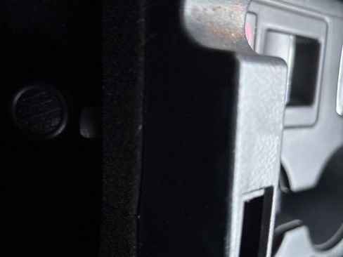 Used 2015 Subaru Outback 2.5i Premium image 17