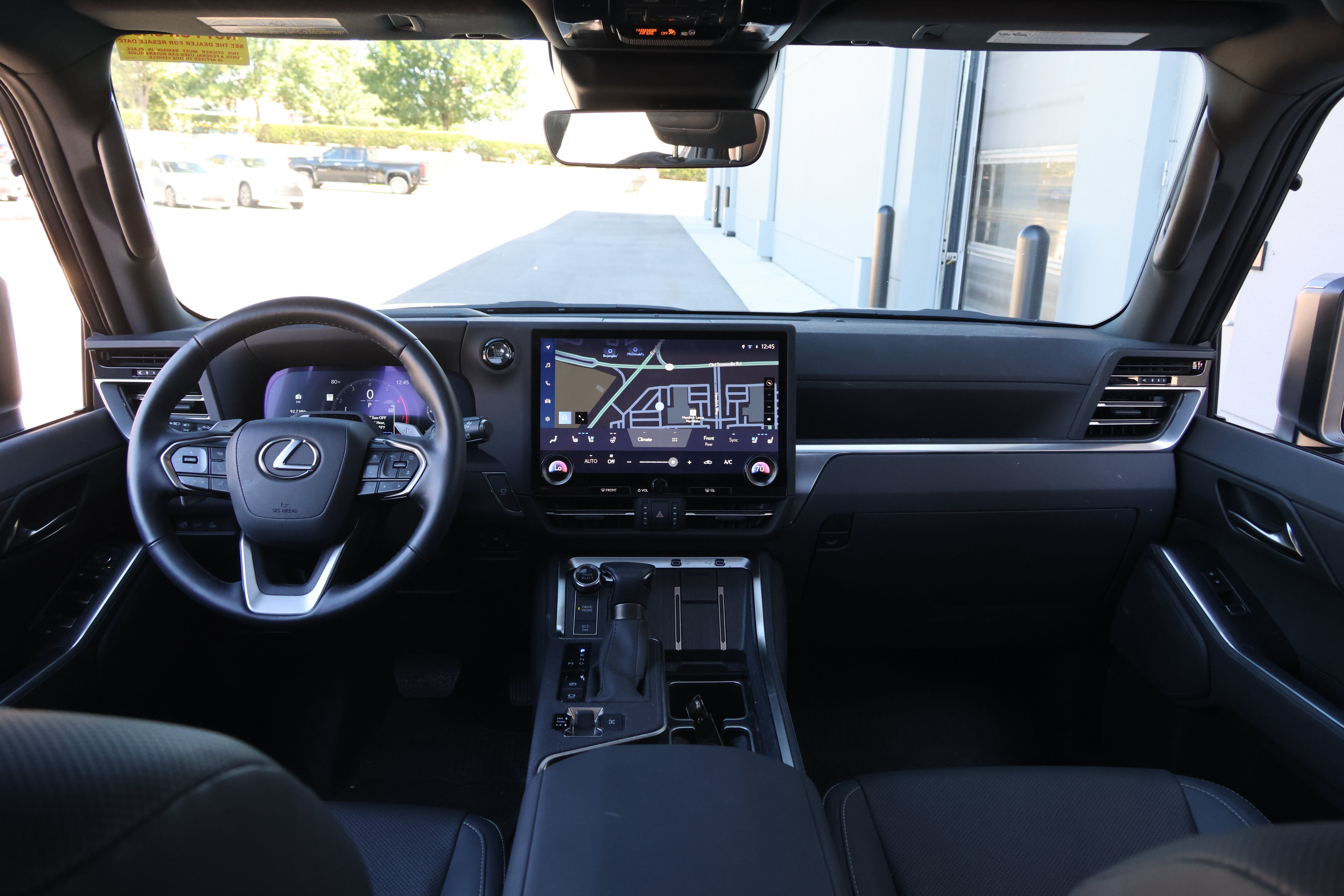 Used 2024 Lexus GX 550 w/ Accessory Package (Z1) AWD/4WD image 30