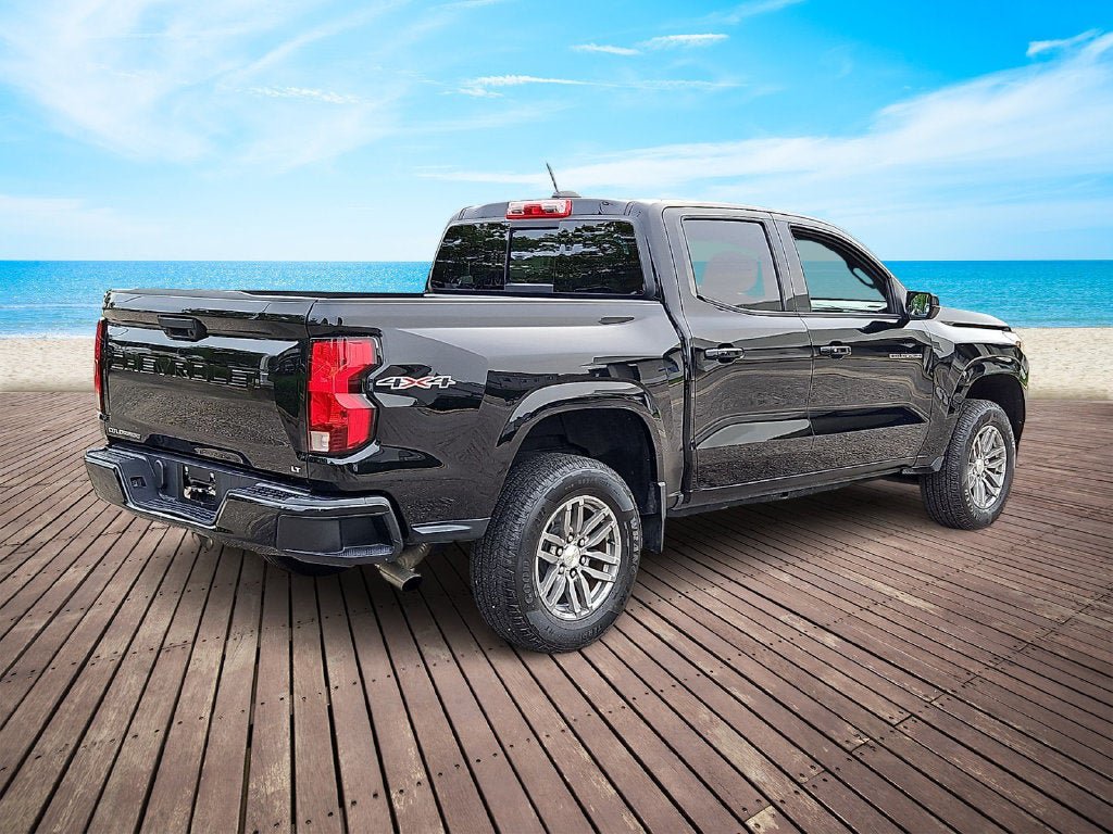 Certified 2023 Chevrolet Colorado LT w/ LT Convenience Package AWD/4WD image 4