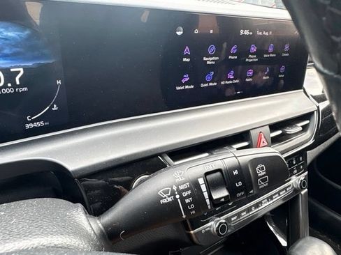 Certified 2024 Kia Seltos S FWD image 21