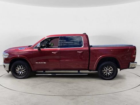 Used 2019 RAM 1500 Limited AWD/4WD image 2