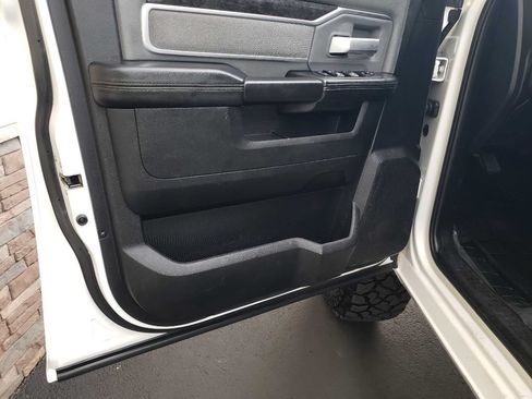 Used 2021 RAM 2500 Big Horn w/ Level 1 Equipment Group AWD/4WD image 27