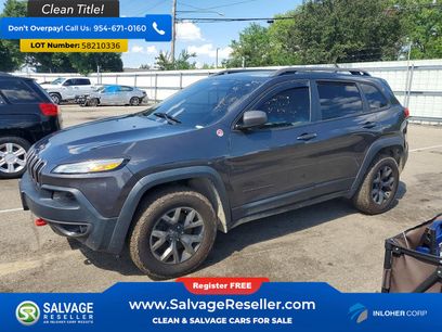 Used 2016 Jeep Cherokee Trailhawk w/ Comfort/Convenience Group