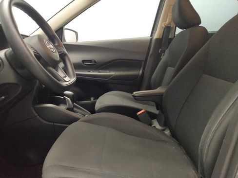 Used 2024 Nissan Kicks S FWD image 17