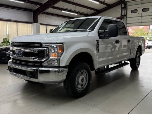 Used 2021 Ford F250 XL w/ STX Appearance Package AWD/4WD image 5