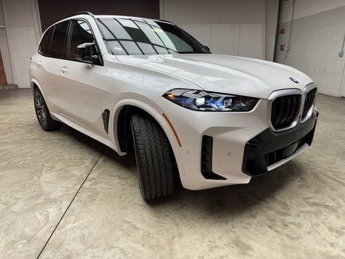 New 2026 BMW X5 M60i w/ Executive Package image 7
