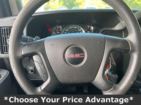 Used 2016 GMC Savana 3500 image 41