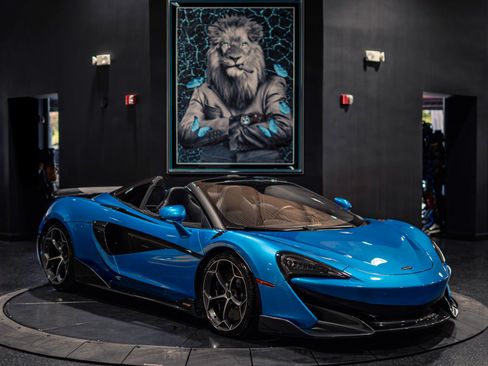 Used 2020 McLaren 600LT Spider RWD image 7
