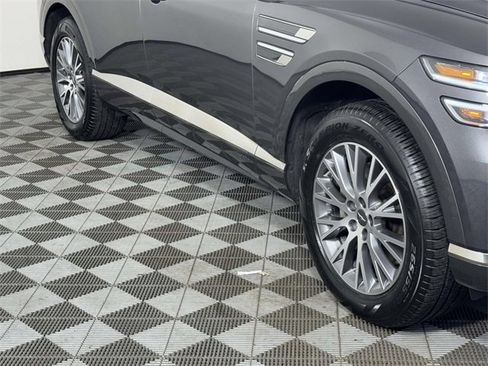 Used 2023 Genesis GV80 2.5T image 12