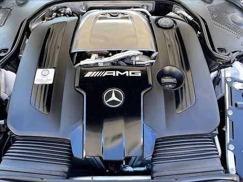 Certified 2022 Mercedes-Benz SL 55 AMG 4MATIC image 33
