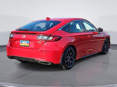 Used 2023 Honda Civic Sport Touring image 3