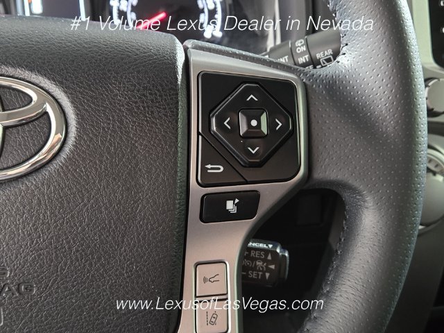 Used 2021 Toyota 4Runner SR5 Premium w/ Moonroof Package AWD/4WD image 33