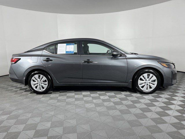 Used 2025 Nissan Sentra S FWD image 9